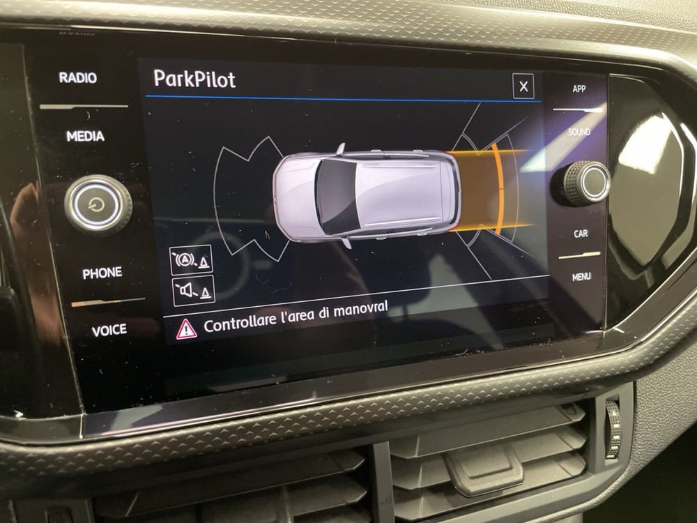 Volkswagen T-Cross usata a Varese (12)