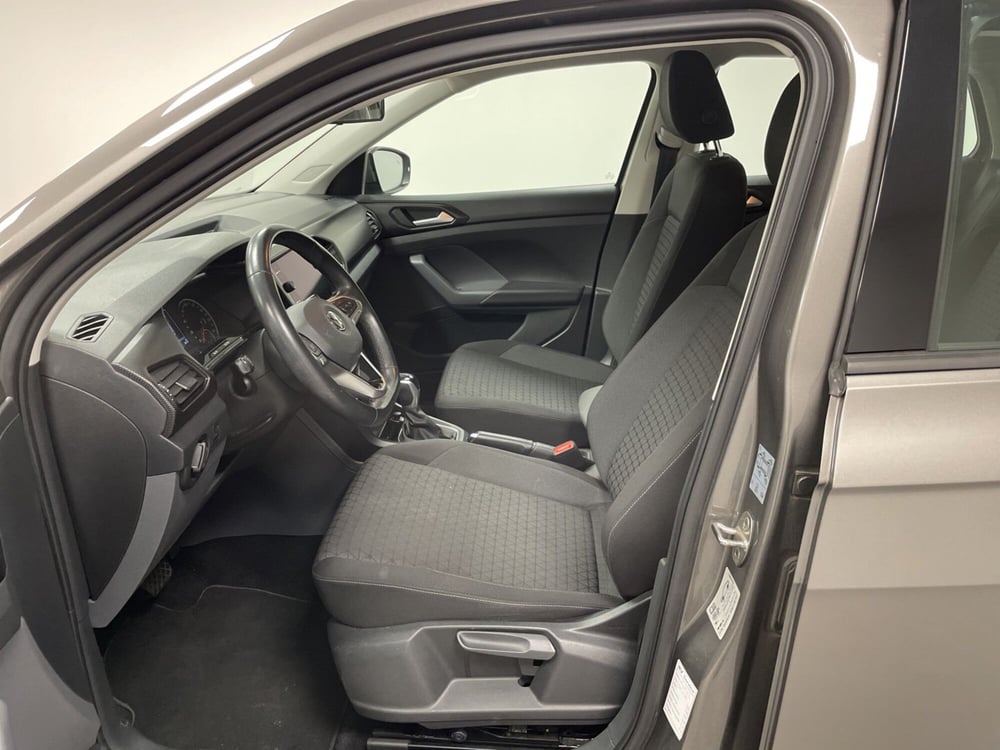 Volkswagen T-Cross usata a Varese (9)