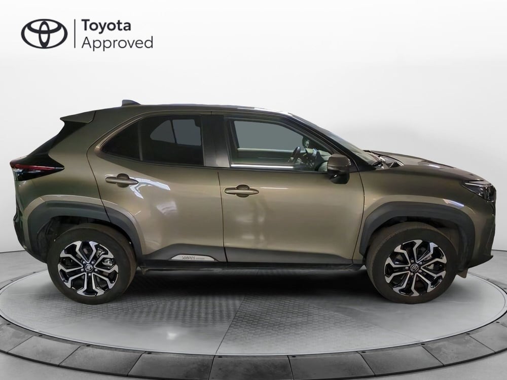 Toyota Yaris Cross usata a Bergamo (10)