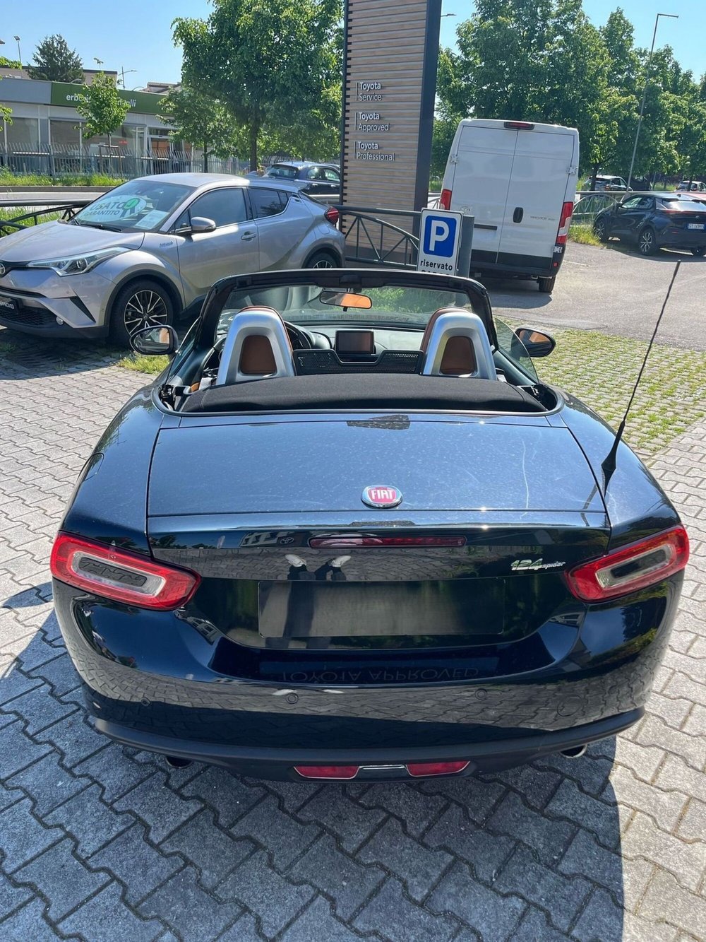 Fiat 124 spider usata a Bergamo (2)