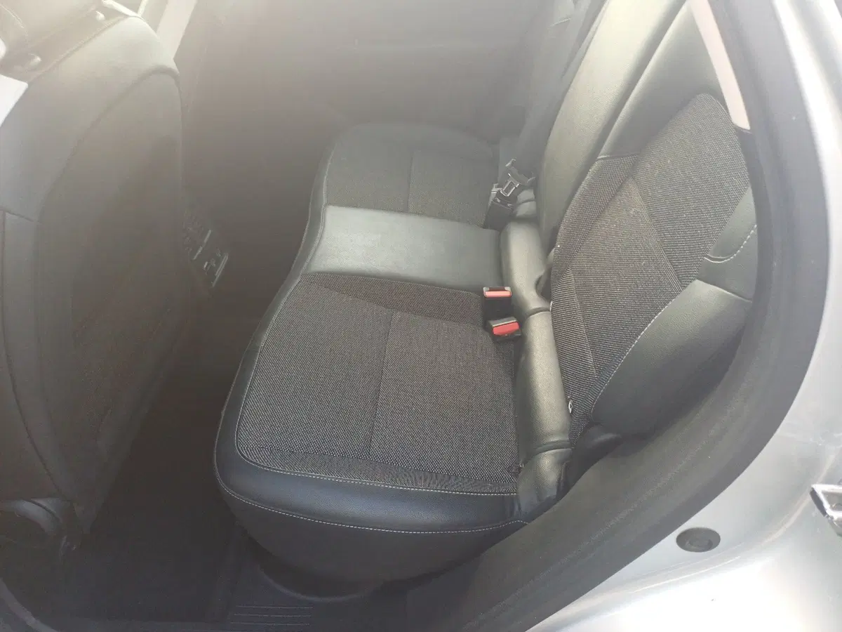 Renault Captur nuova a Frosinone (10)