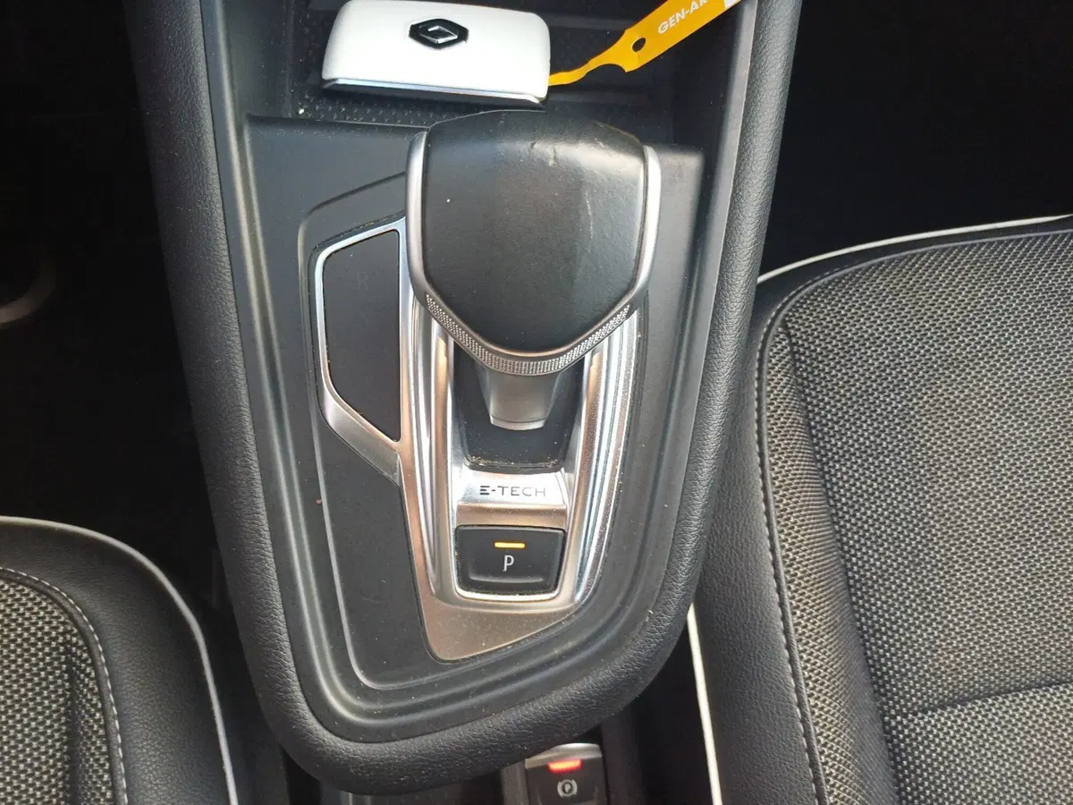 Renault Captur nuova a Frosinone (12)