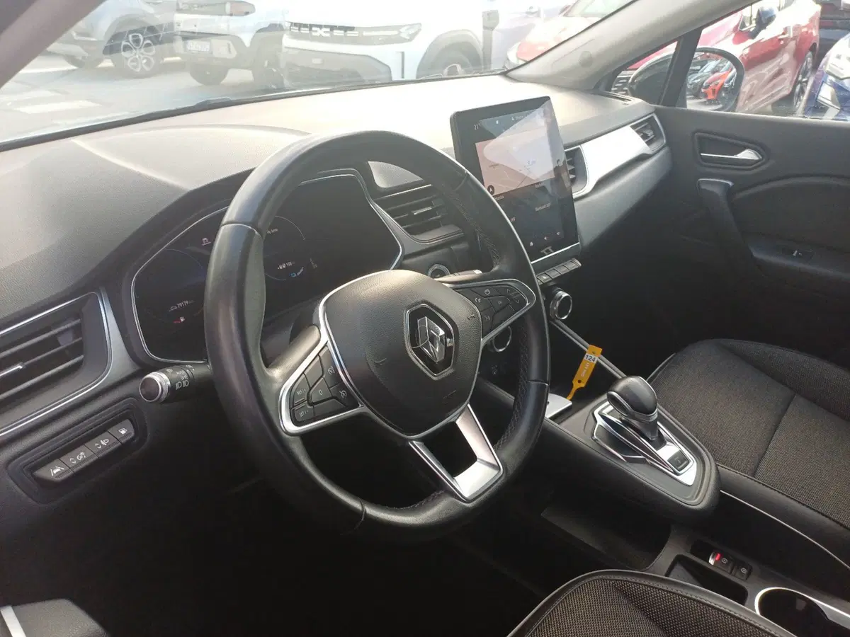 Renault Captur nuova a Frosinone (8)