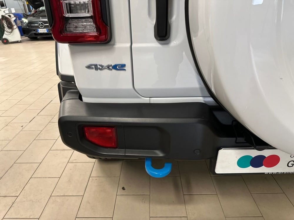 Jeep Wrangler Unlimited usata a Prato (18)