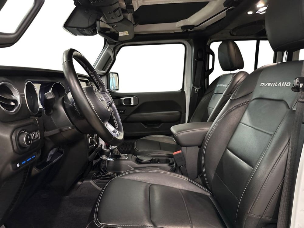 Jeep Wrangler Unlimited usata a Prato (9)