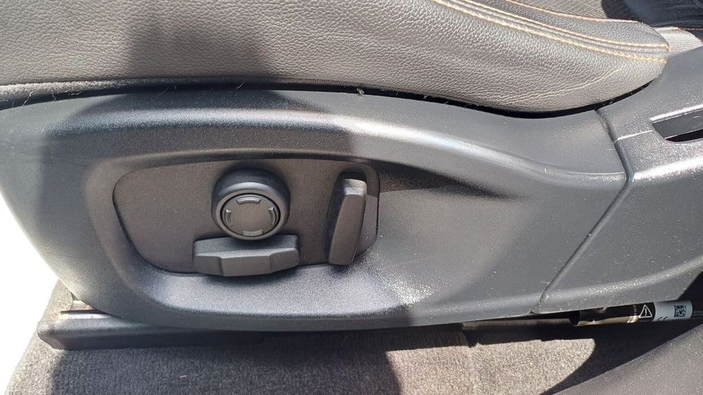 Jaguar F-Pace usata a Padova (12)