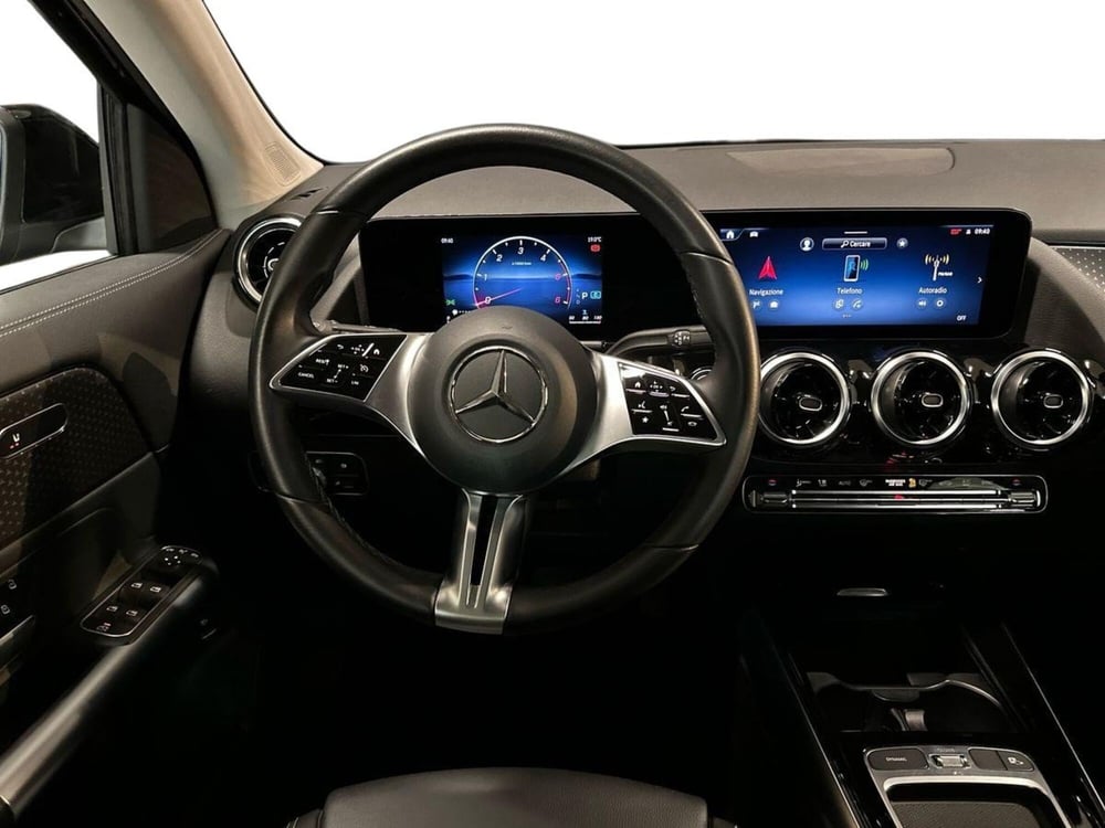 Mercedes-Benz GLA SUV usata a Prato (11)