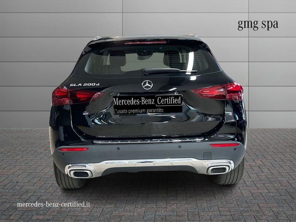 Mercedes-Benz GLA SUV usata a Prato (4)