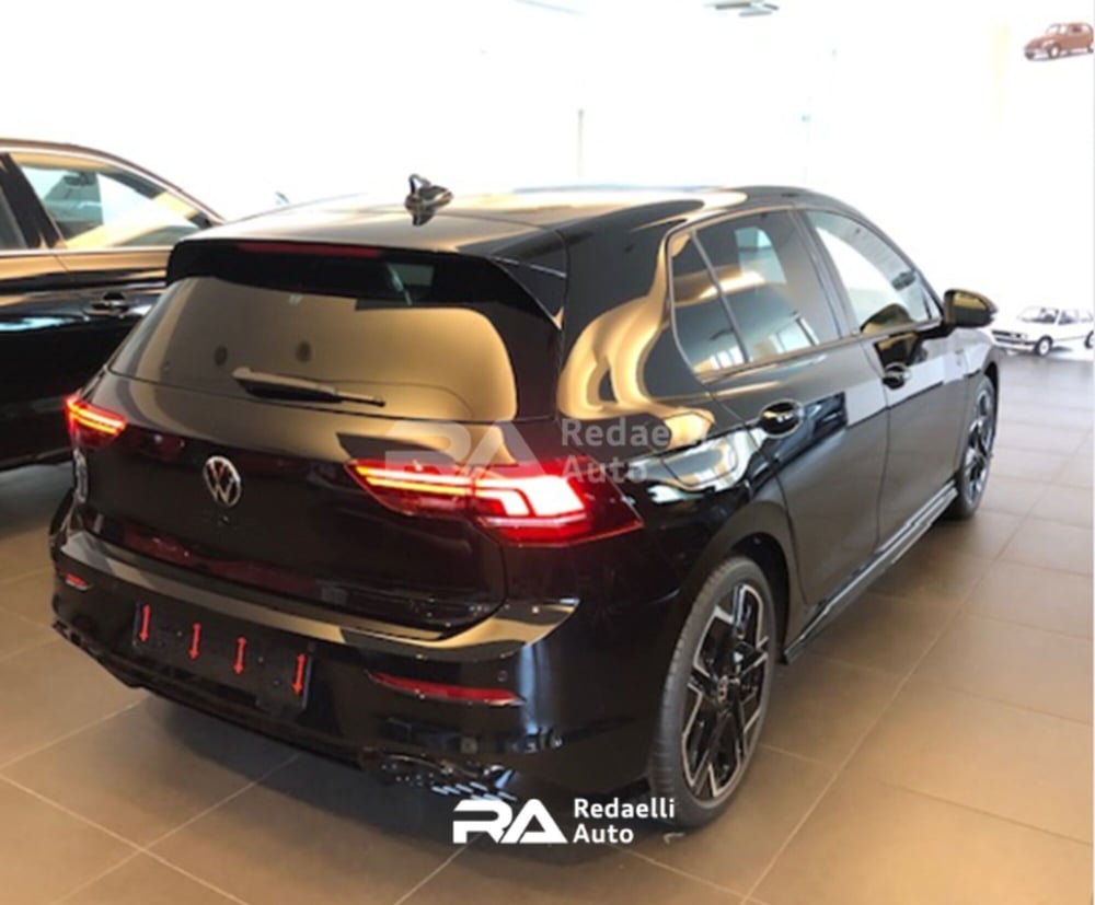 Volkswagen Golf nuova a Lecco (4)