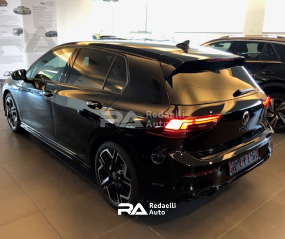 Volkswagen Golf nuova a Lecco (5)