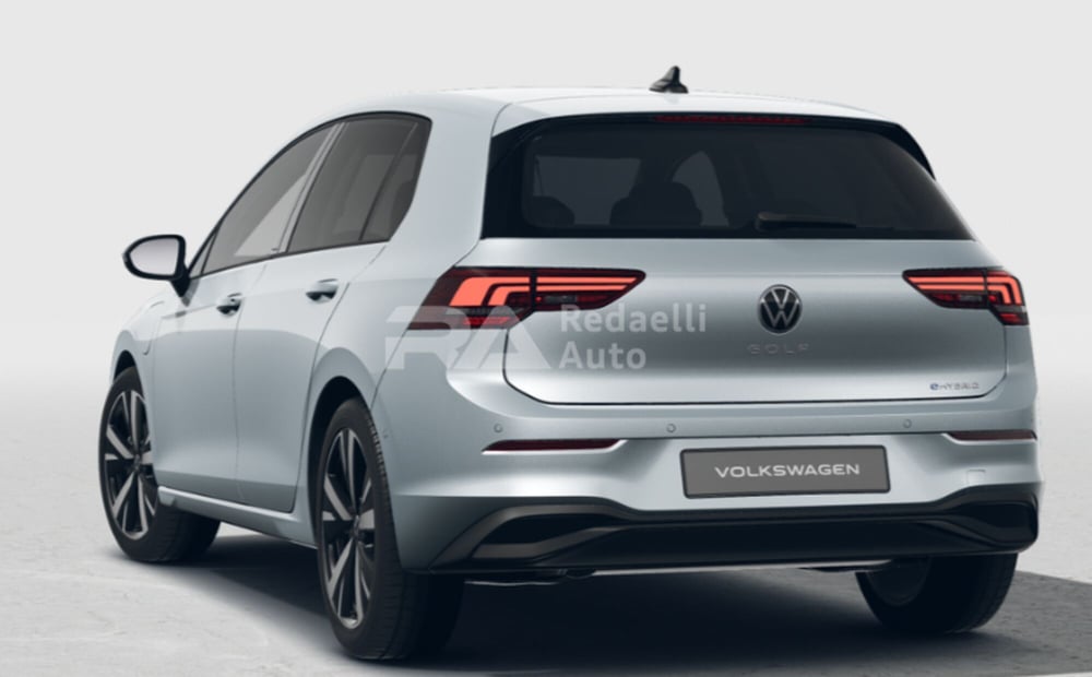 Volkswagen Golf nuova a Lecco (3)