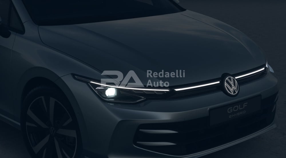 Volkswagen Golf nuova a Lecco (4)