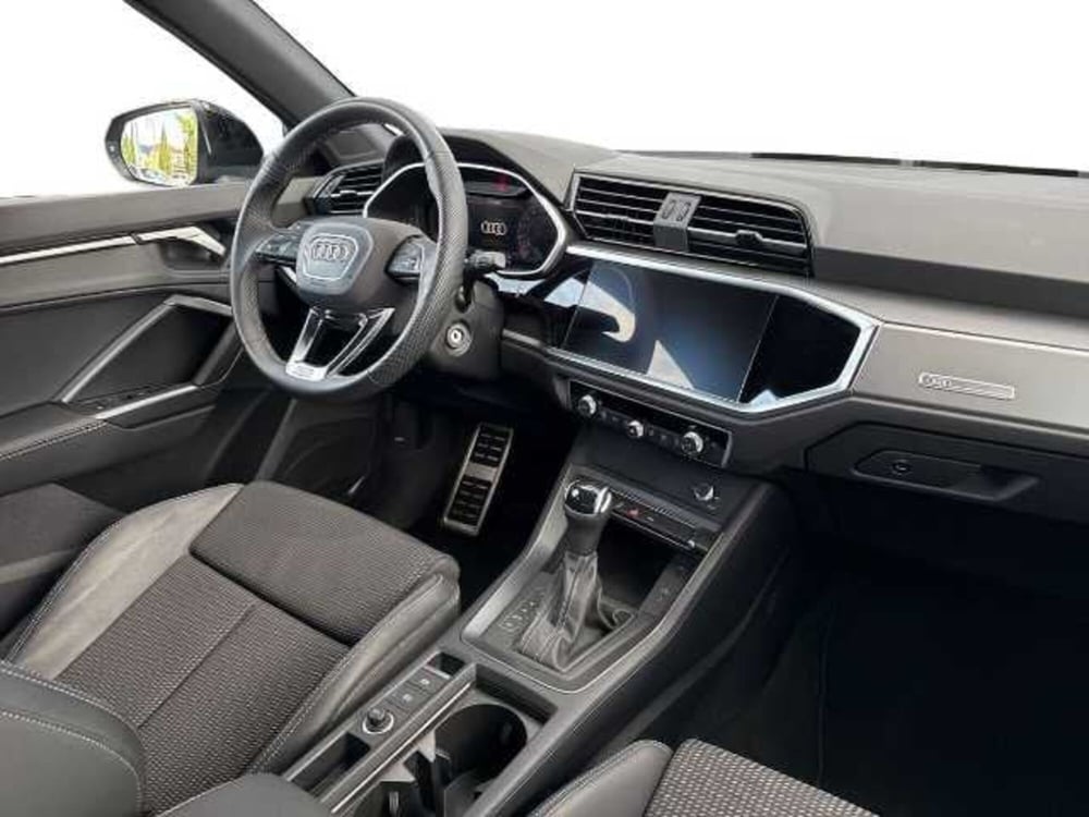 Audi Q3 Sportback usata a Prato (3)