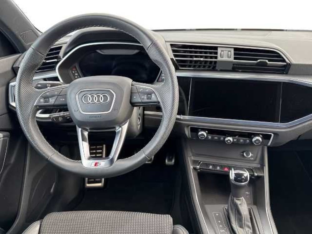 Audi Q3 Sportback usata a Prato (4)