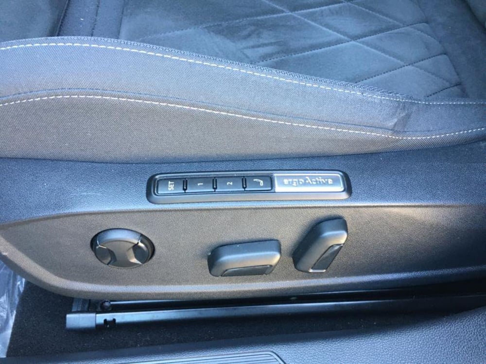 Volkswagen Golf Variant usata a Cuneo (13)