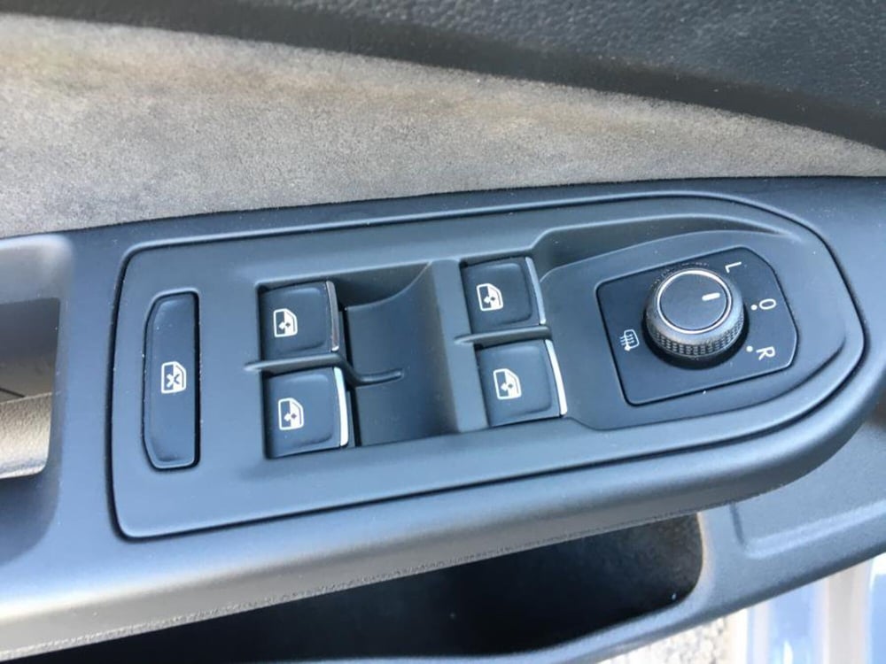 Volkswagen Golf Variant usata a Cuneo (18)