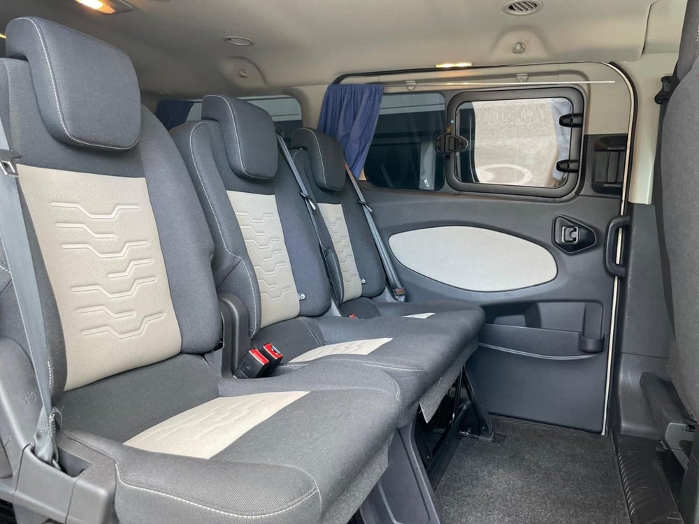 Ford Tourneo Custom usata a Ancona (17)