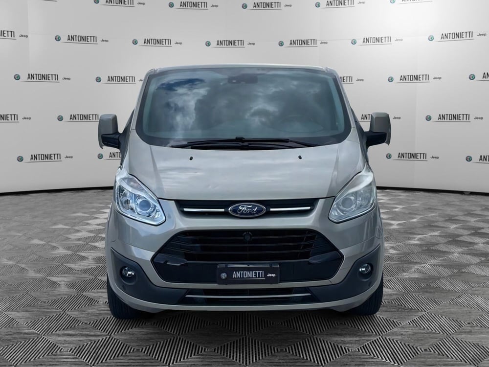 Ford Tourneo Custom usata a Ancona (2)