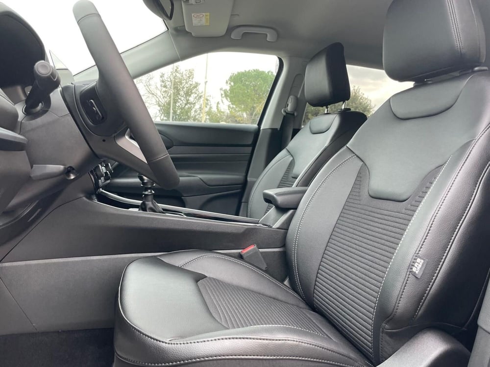 Jeep Compass nuova a Ancona (13)