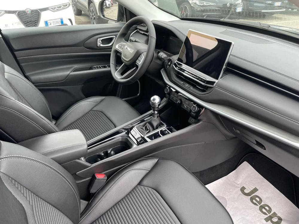 Jeep Compass nuova a Ancona (18)