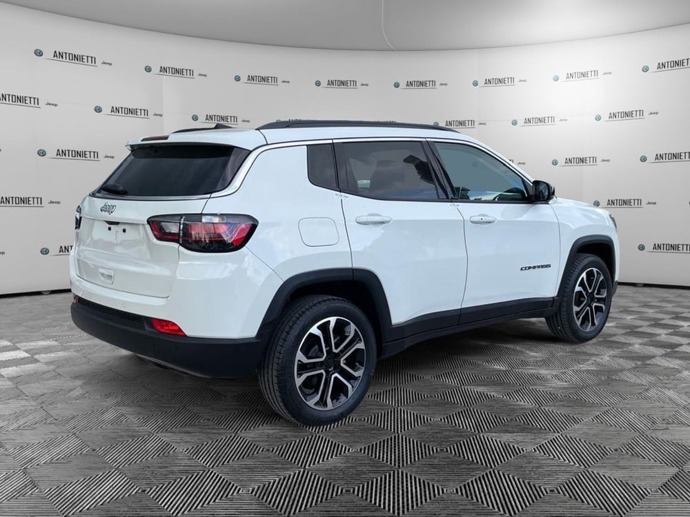 Jeep Compass nuova a Ancona (5)