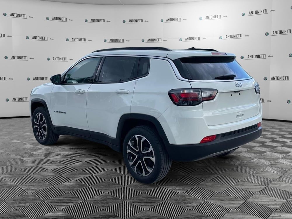 Jeep Compass nuova a Ancona (7)