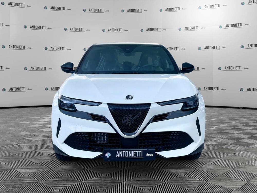 Alfa Romeo Junior nuova a Ancona (2)