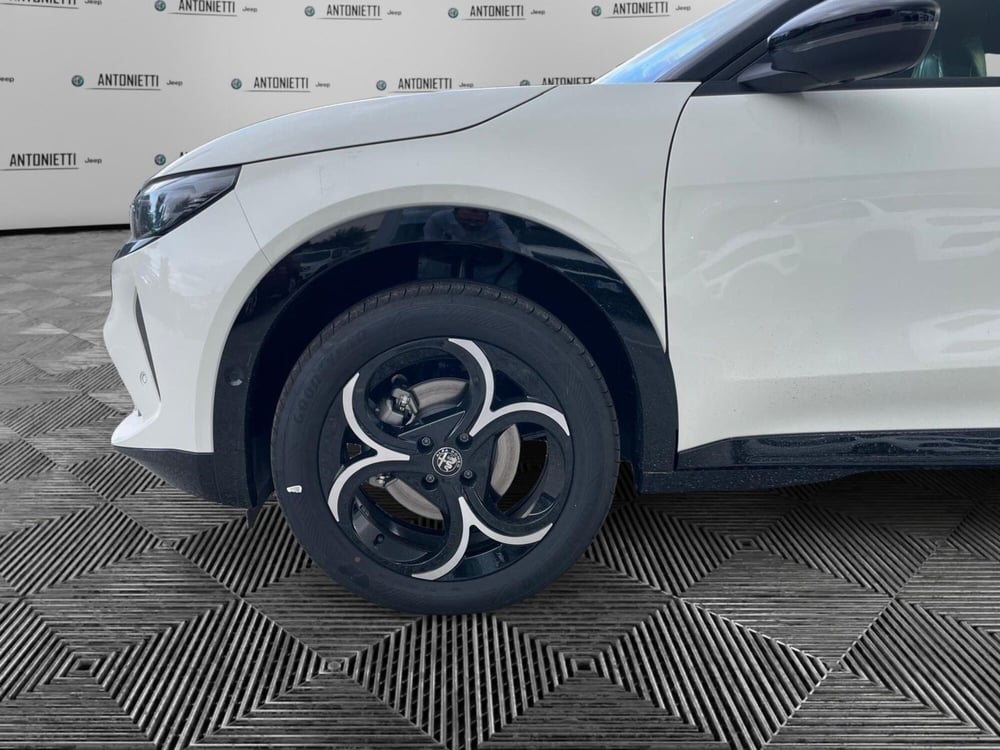Alfa Romeo Junior nuova a Ancona (9)