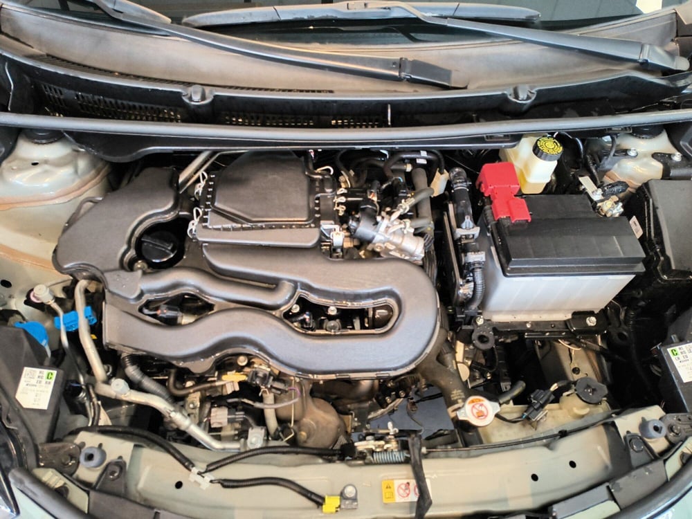 Toyota Aygo X usata a Catanzaro (13)