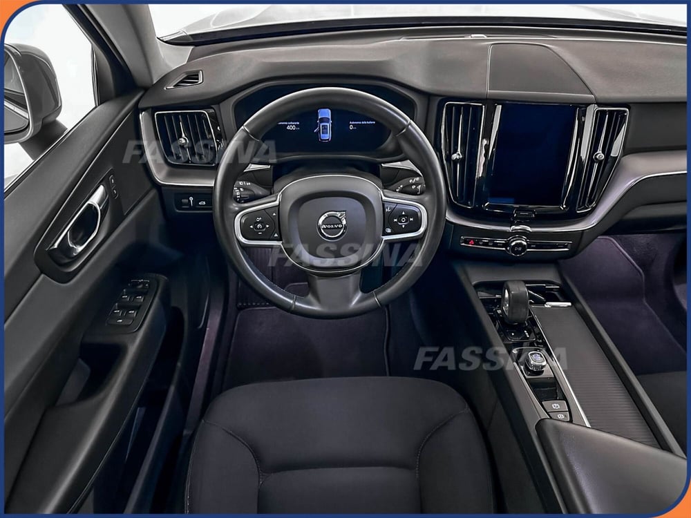 Volvo XC60 usata a Milano (10)