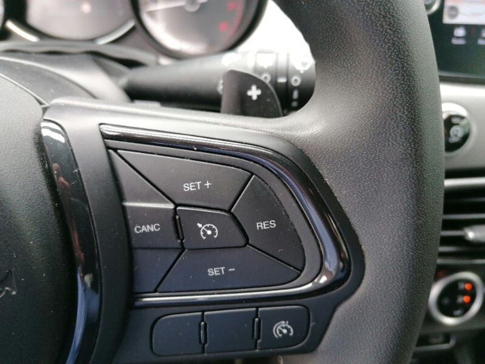 Fiat 500X usata a Milano (17)