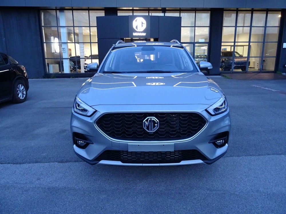 Mg ZS nuova a Lucca (7)