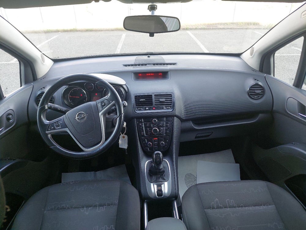 Opel Meriva usata a Piacenza (10)