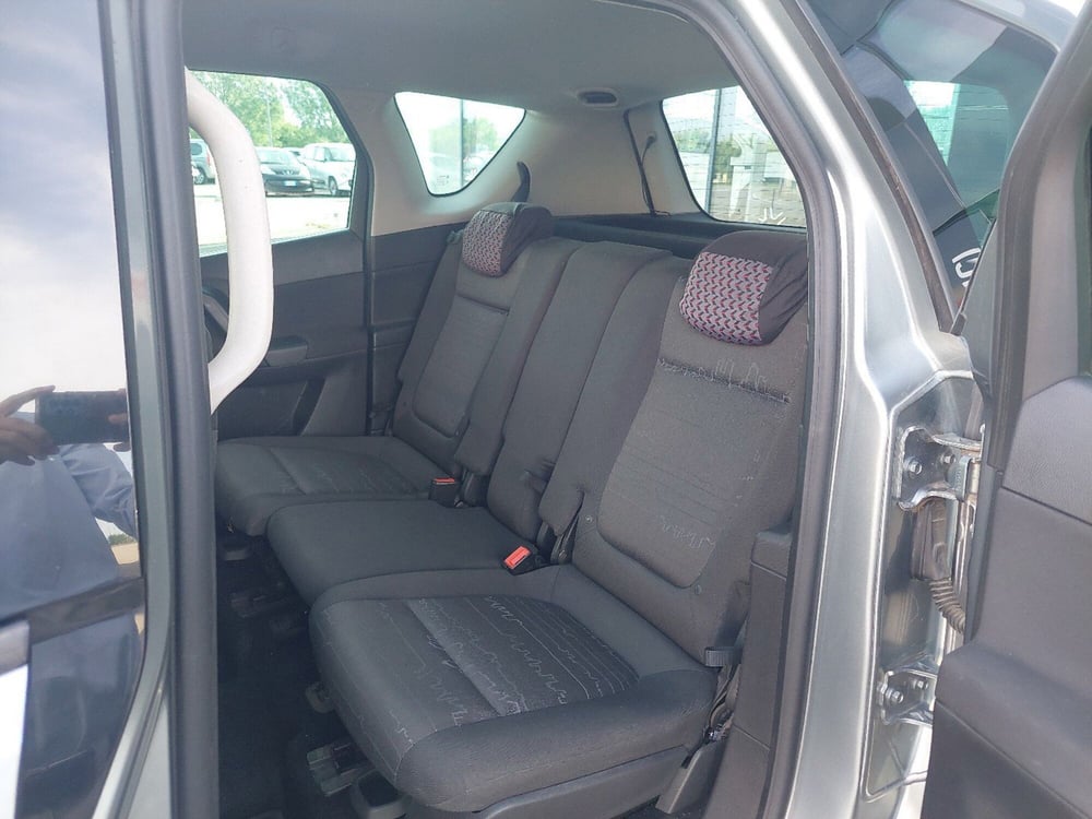 Opel Meriva usata a Piacenza (11)
