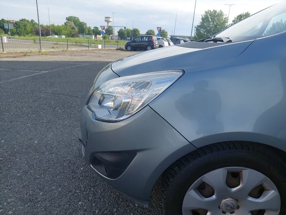 Opel Meriva usata a Piacenza (18)
