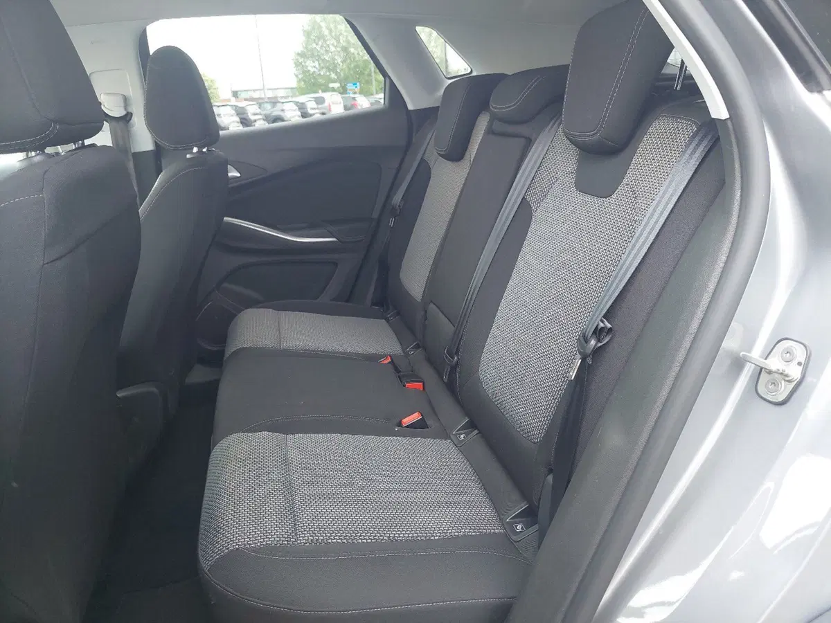 Opel Grandland X usata a Piacenza (15)