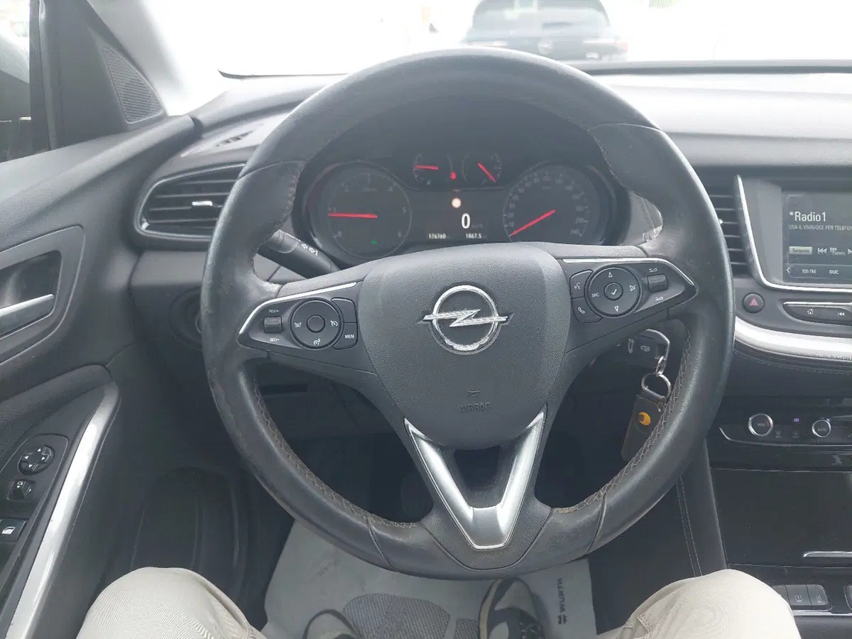Opel Grandland X usata a Piacenza (16)