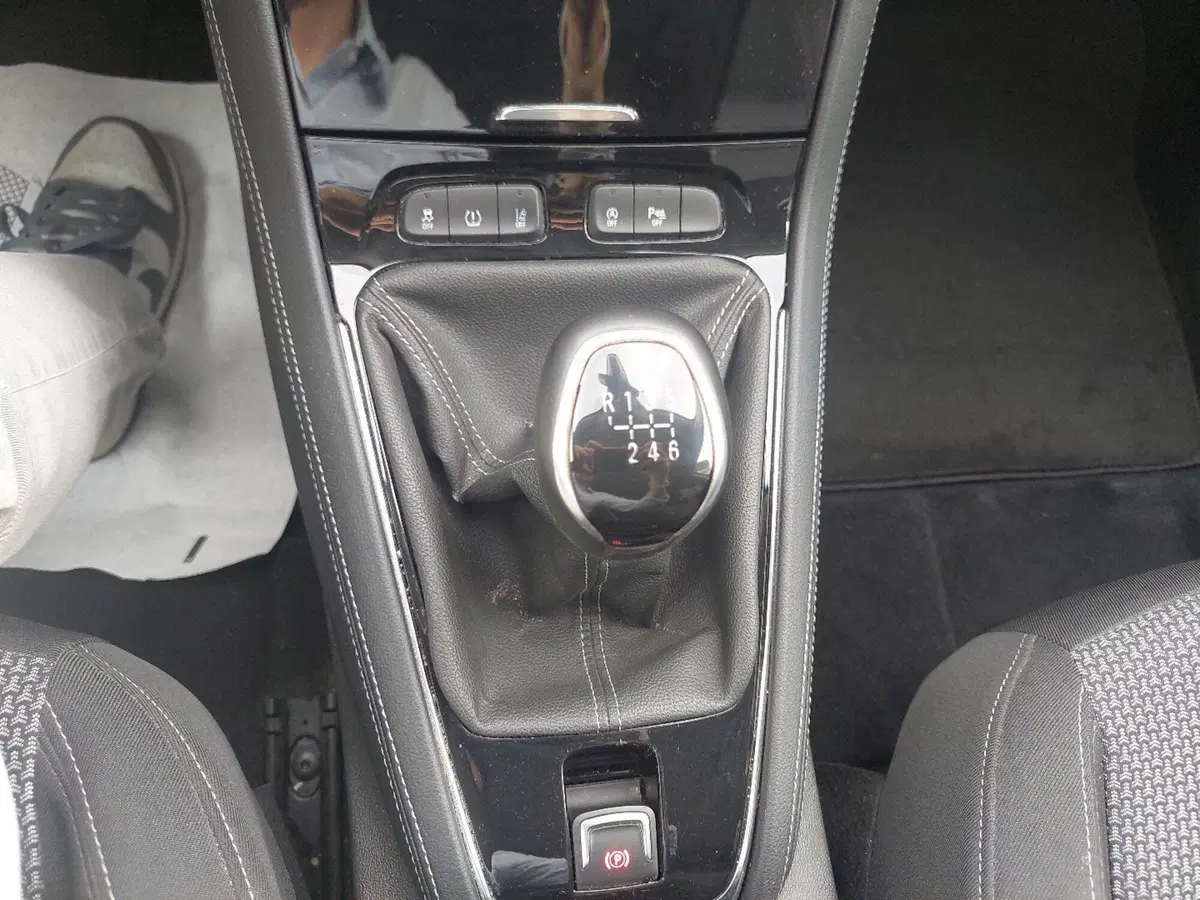 Opel Grandland X usata a Piacenza (17)