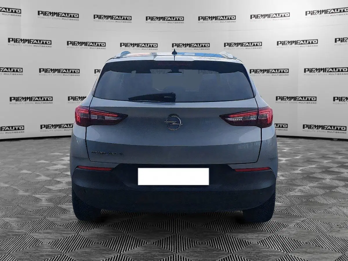 Opel Grandland X usata a Piacenza (4)