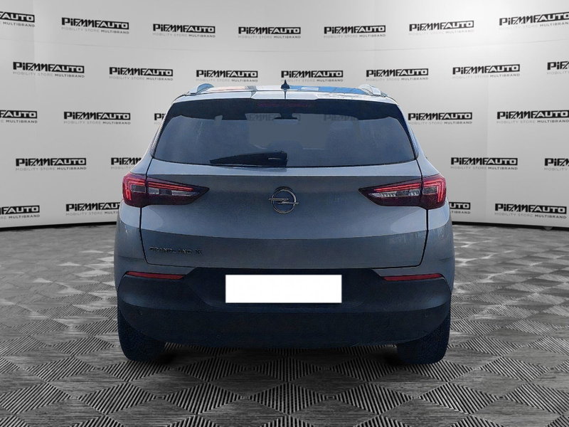 Opel Grandland X usata a Piacenza (4)
