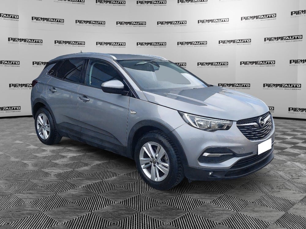 Opel Grandland X usata a Piacenza (8)