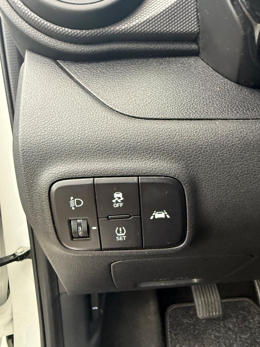 Hyundai i10 usata a Massa-Carrara (14)