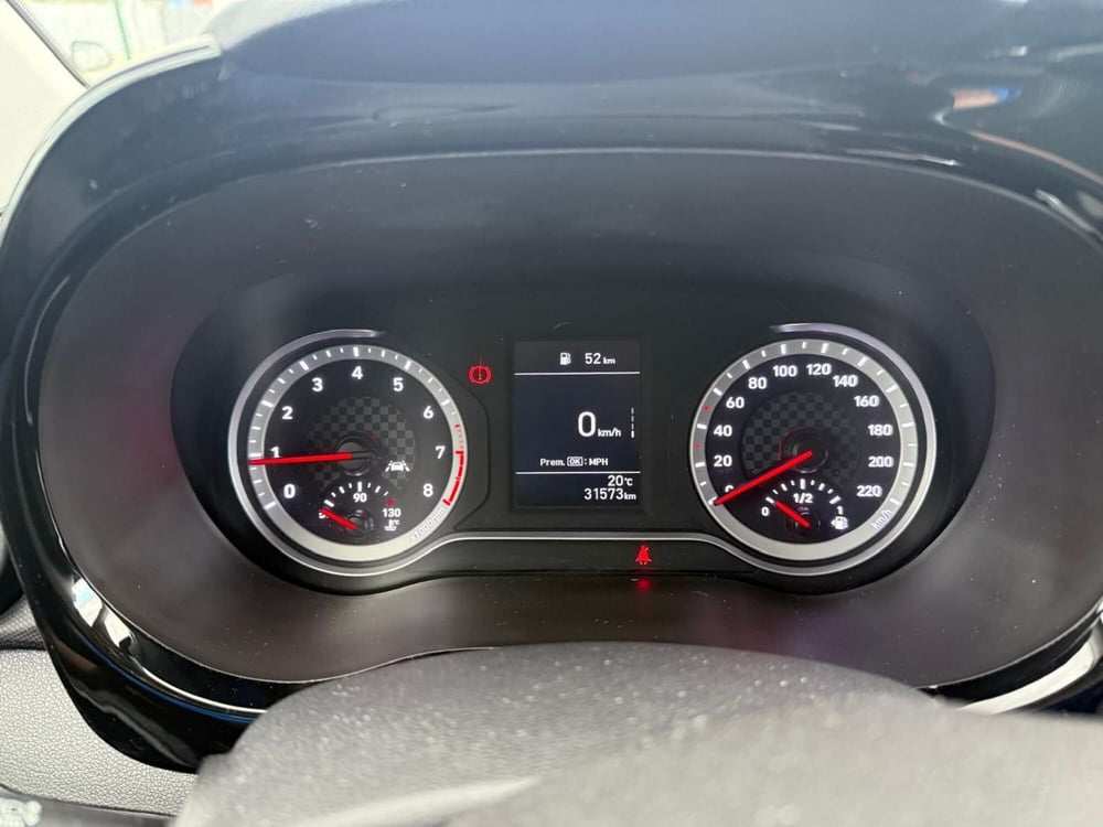 Hyundai i10 usata a Massa-Carrara (9)