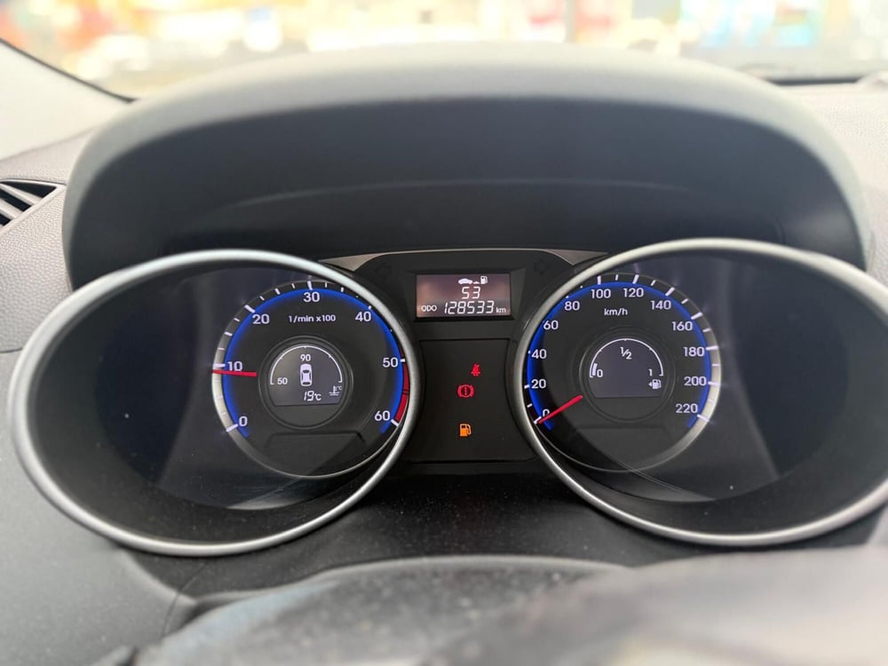 Hyundai ix35 usata a Massa-Carrara (9)