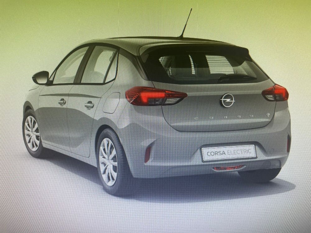 Opel Corsa-e nuova a Palermo (3)