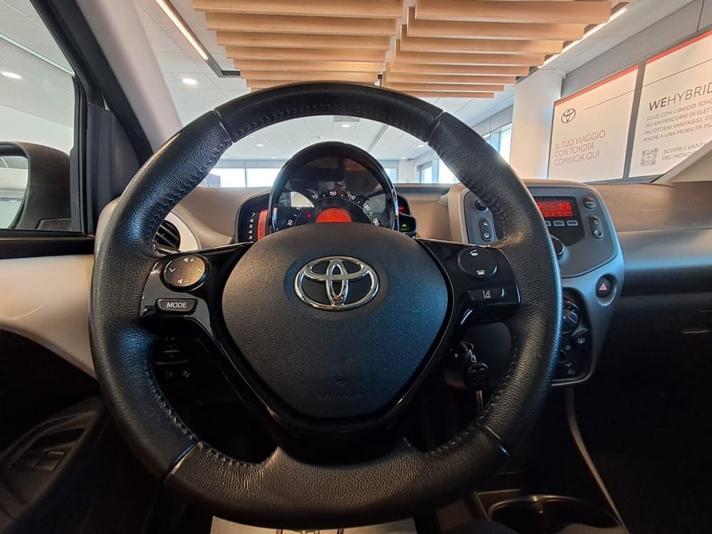 Toyota Aygo usata a Cagliari (13)