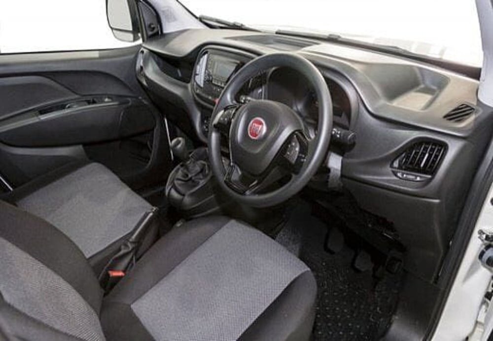 Fiat Doblò Furgone usata a Potenza (9)