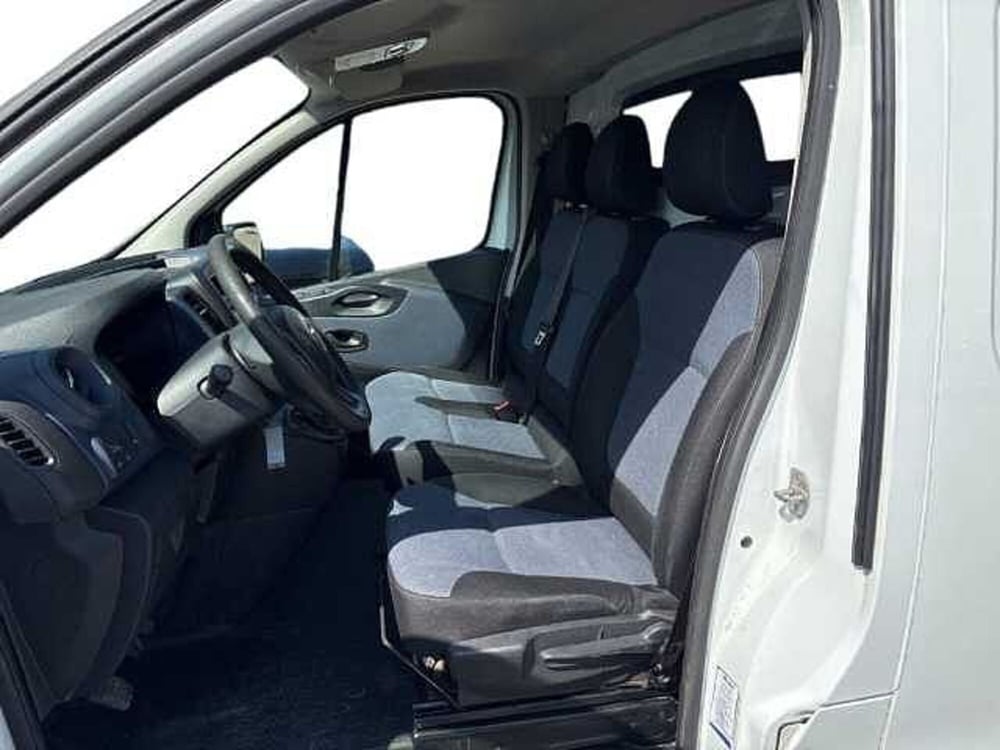Opel Vivaro Furgone usata a Siena (12)