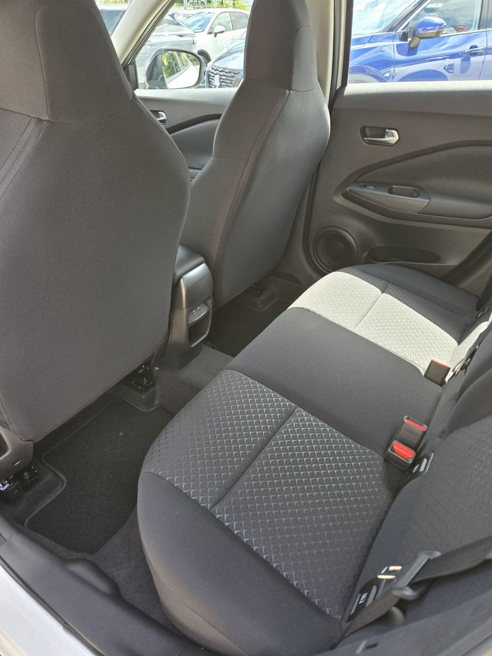 Nissan Juke nuova a Macerata (9)