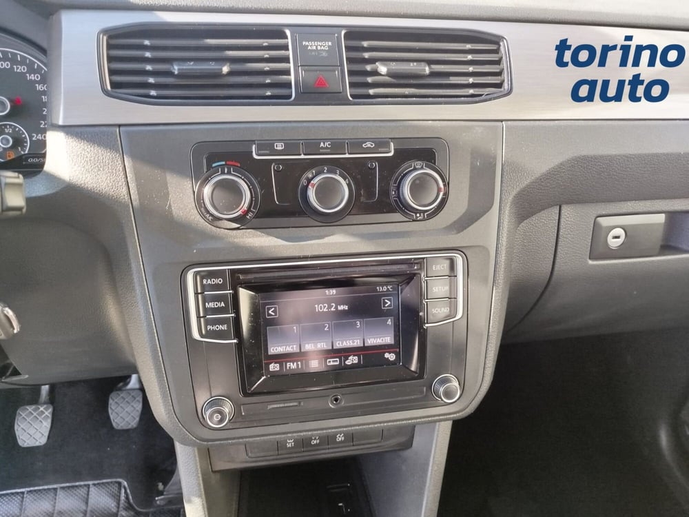 Volkswagen Caddy usata a Torino (18)